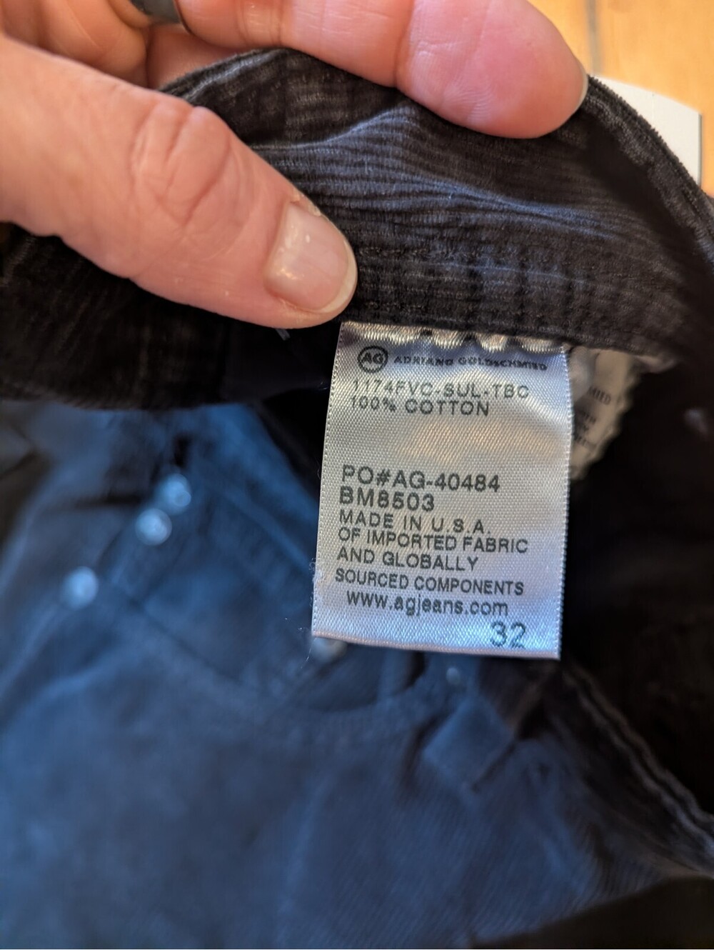 NWT AG GRADUATE TAILORED LEG BLACK CORDUROY PANTS 100% COTTON | 32 x 34 - Picture 5 of 5